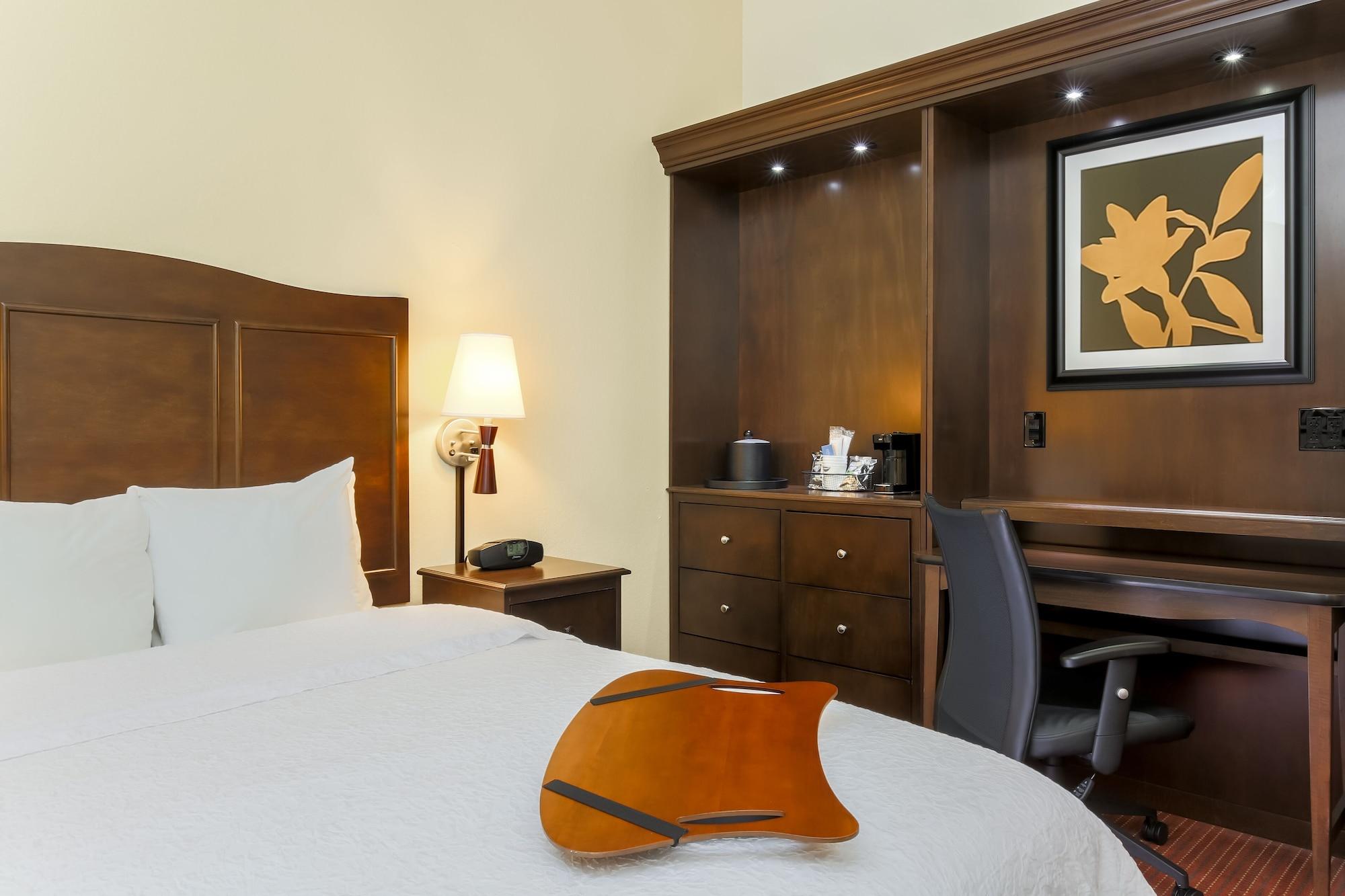 Hampton Inn Champaign/Urbana Eksteriør billede