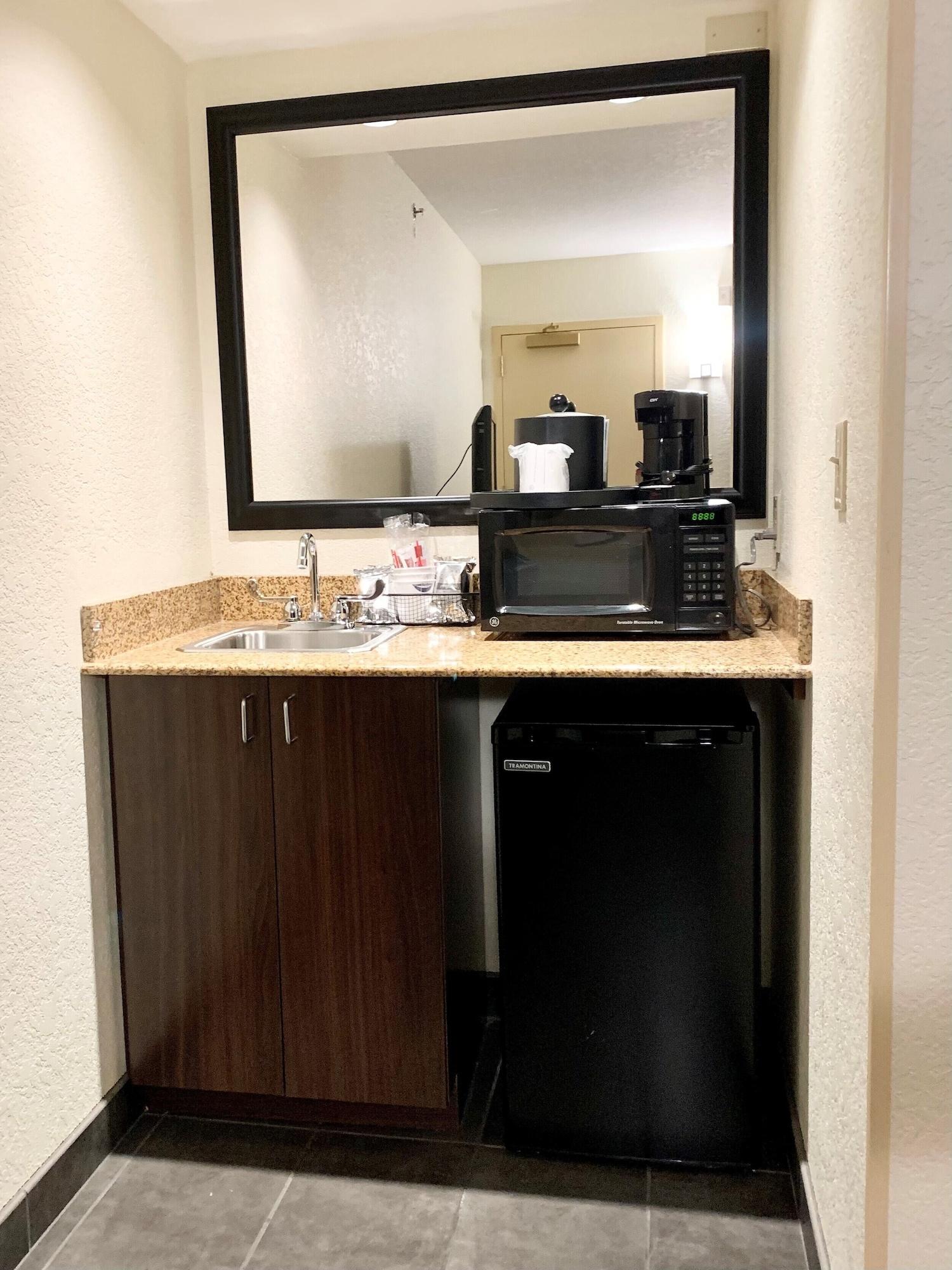 Hampton Inn Champaign/Urbana Eksteriør billede