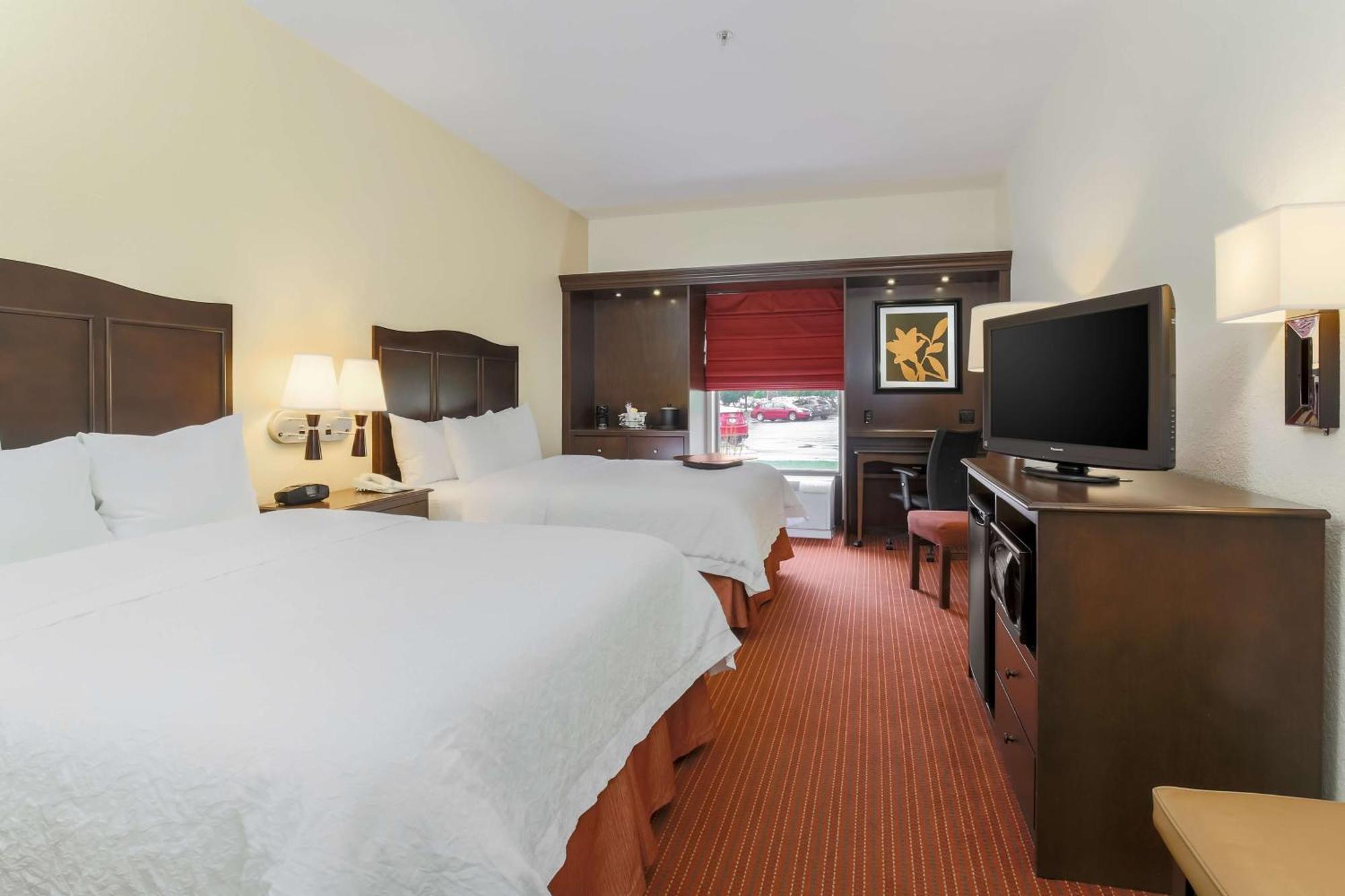 Hampton Inn Champaign/Urbana Eksteriør billede