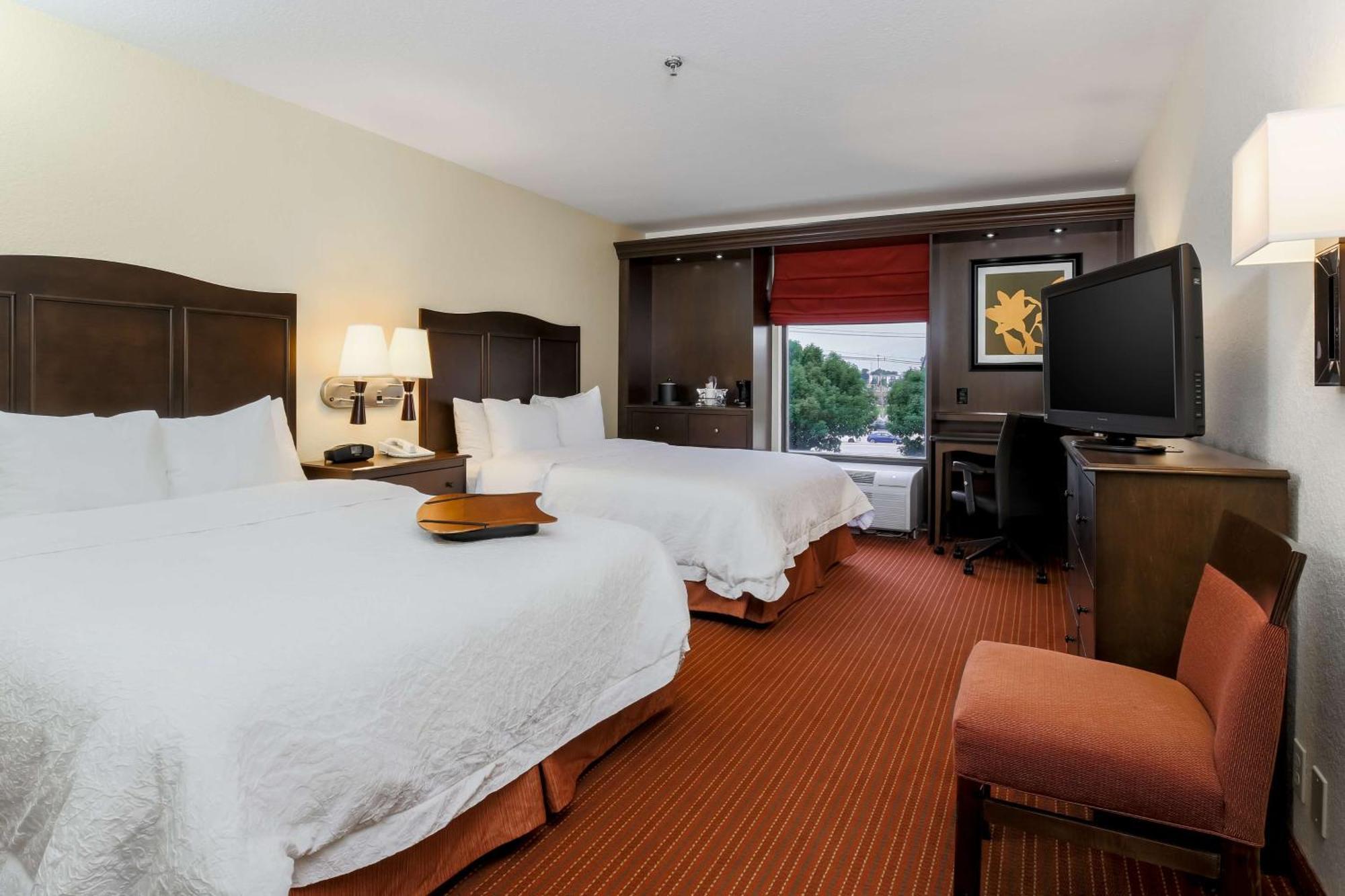 Hampton Inn Champaign/Urbana Eksteriør billede